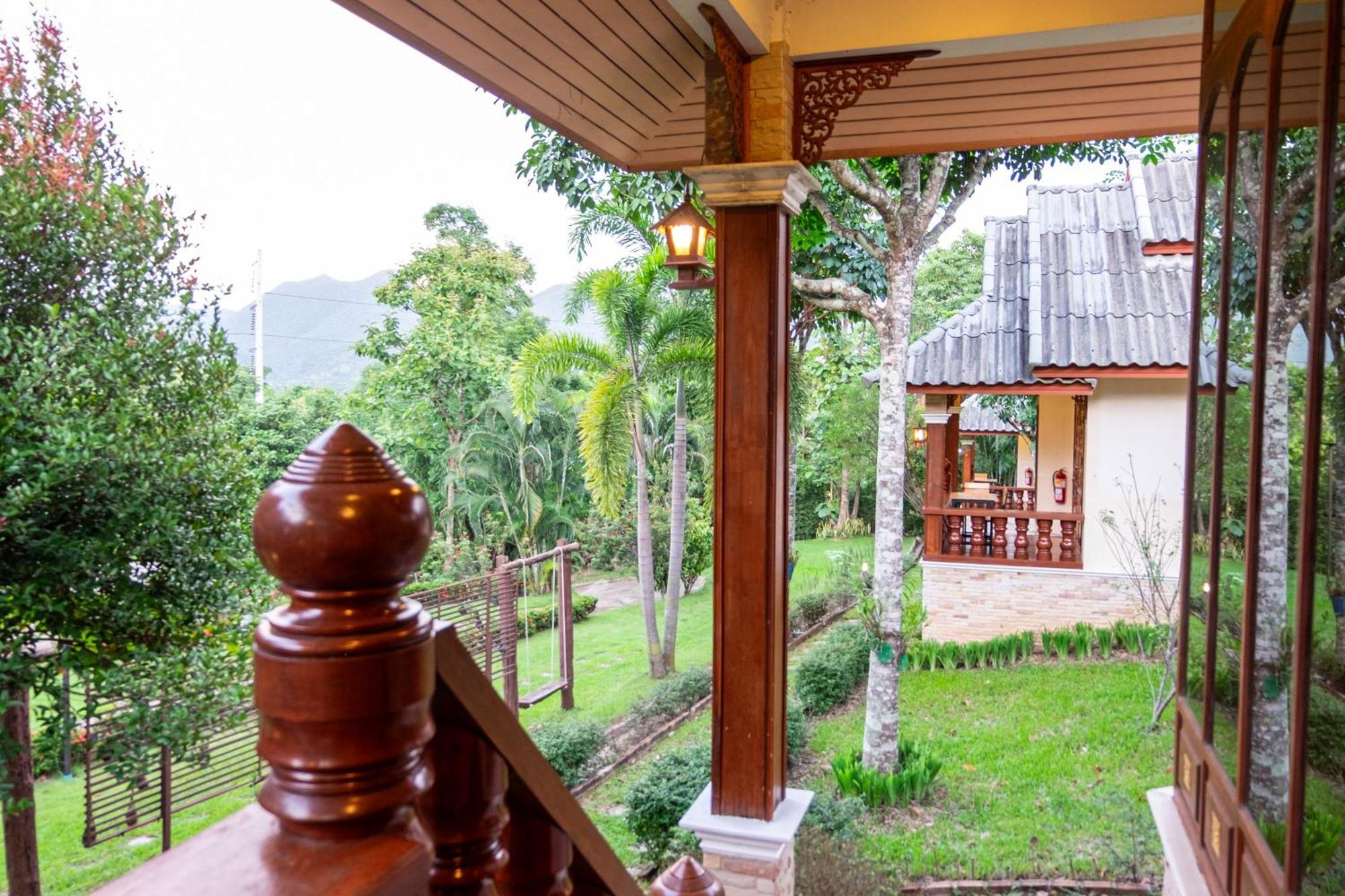 Mont Goei Pai Hotel Bagian luar foto