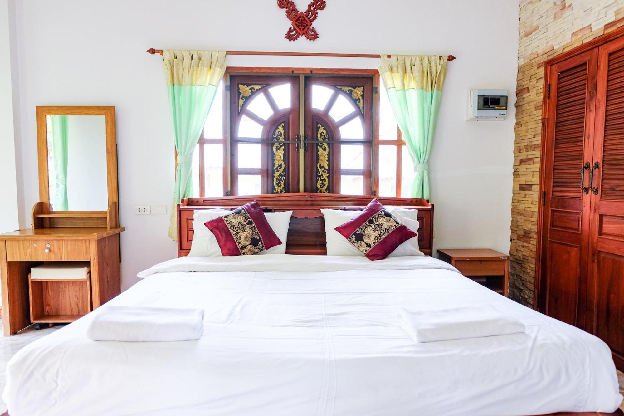 Mont Goei Pai Hotel Bagian luar foto