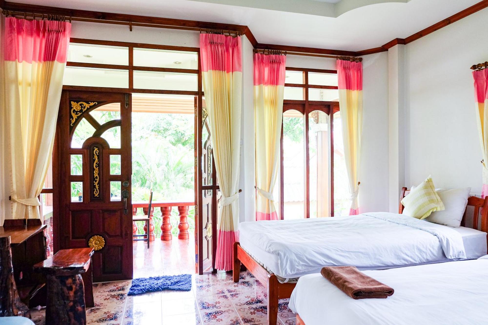 Mont Goei Pai Hotel Bagian luar foto