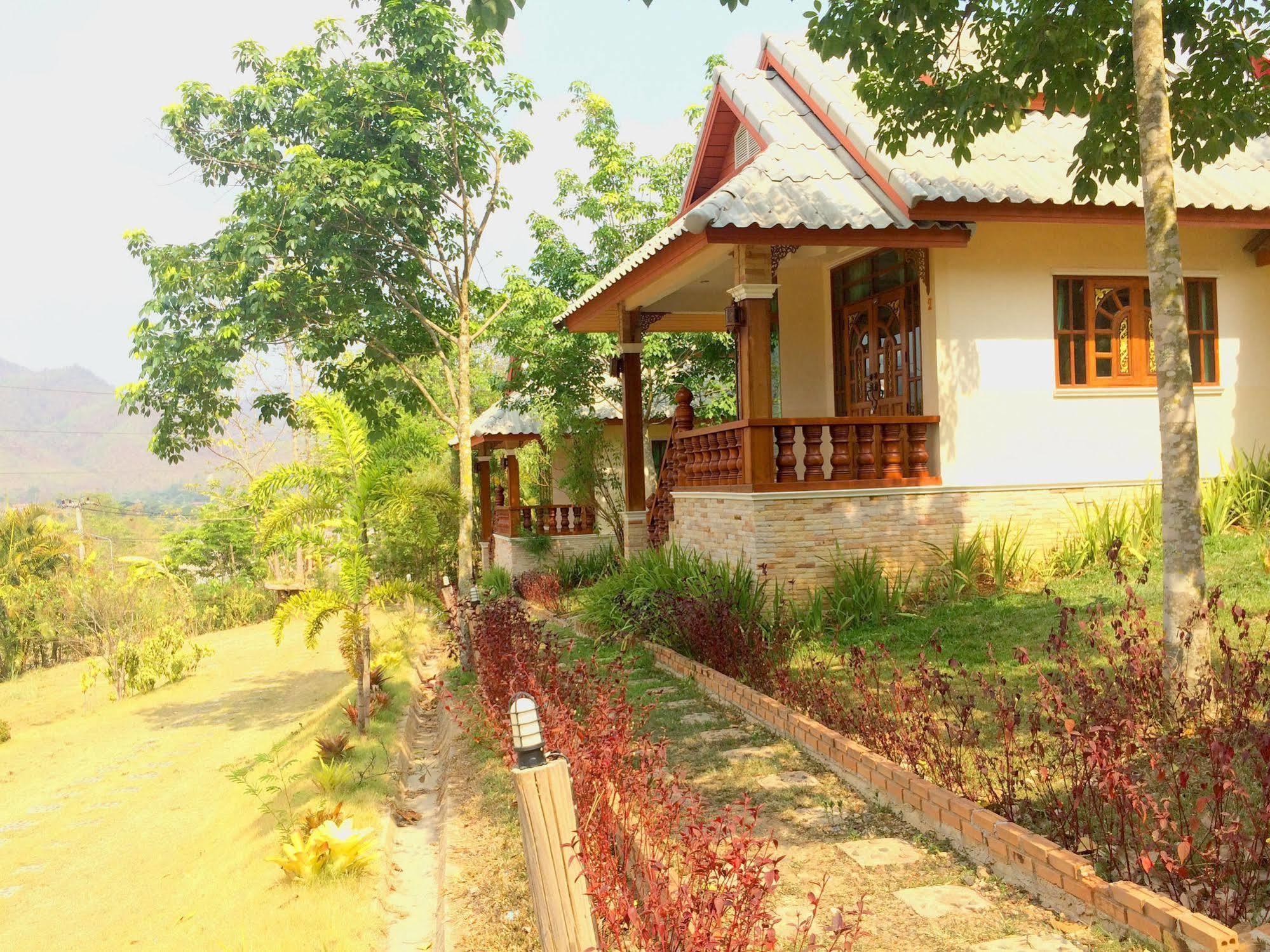 Mont Goei Pai Hotel Bagian luar foto