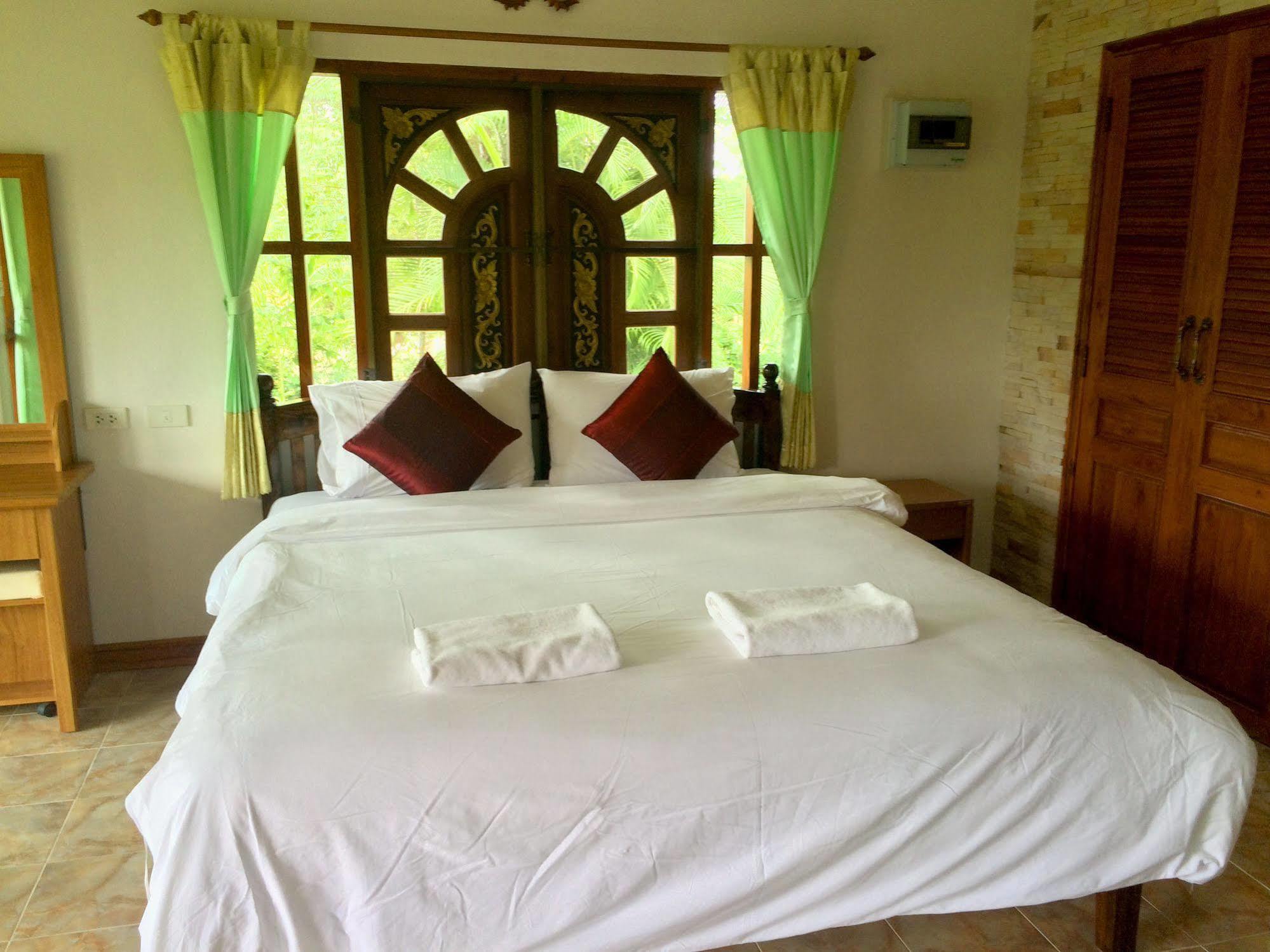 Mont Goei Pai Hotel Bagian luar foto